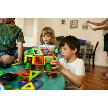 GeoSmart Magnetická stavebnice Space truck 42 ks