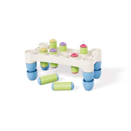 Quercetti PlayEco zatloukání barevných kolíčků