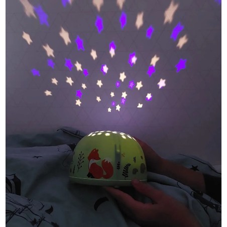 A Little Lovely Company Lampa s projektorem kamarádi z lesa