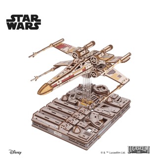 Ugears 3D dřevěná skládačka Star Wars Luke Skywalker X-Wing stíhačka