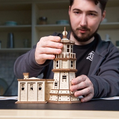 Ugears 3D dřevěné mechanické puzzle Maják Split Rock