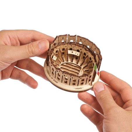 Ugears 3D dřevěné mechanické puzzle Římské Koloseum