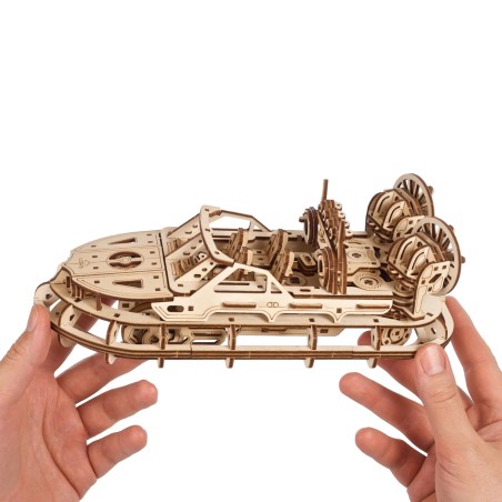 Ugears 3D Dřevěné mechanické puzzle Záchranné vznášedlo