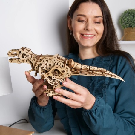Ugears 3D dřevěné mechanické puzzle Tyrannosaurus Rex