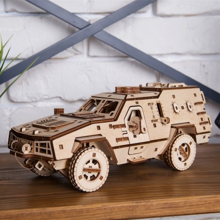 Ugears 3D dřevěné mechanické puzzle Dozor-B Combat Vehicle