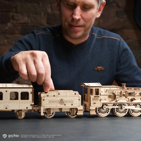 Ugears 3D dřevěné mechanické puzzle Harry Potter Bradavický expres