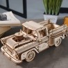 Ugears 3D dřevěné mechanické puzzle Americký náklaďák (pick-up)