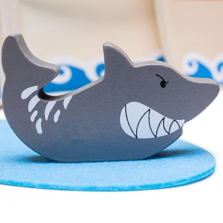 Bigjigs Toys Dřevěná pirátská loď s piráty