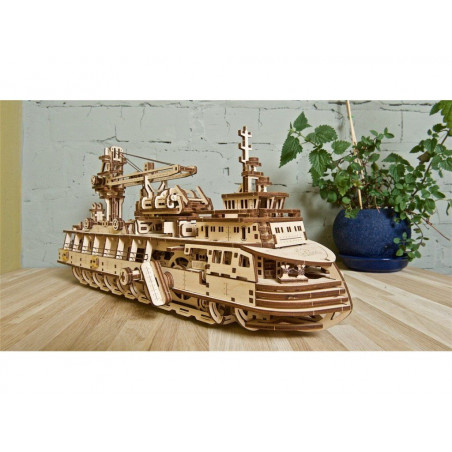 Ugears 3D dřevěné mechanické puzzle Výzkumný parník