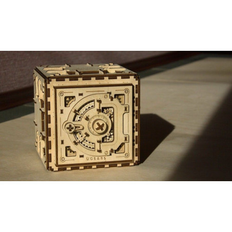 Ugears Dřevěná stavebnice 3D mechanické Puzzle Trezor