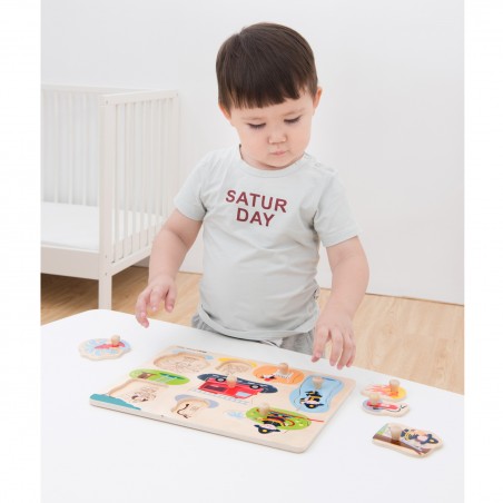 New Classic Toys Dřevěné vkládací puzzle hasiči New Classic Toys Dřevěné vkládací puzzle hasiči