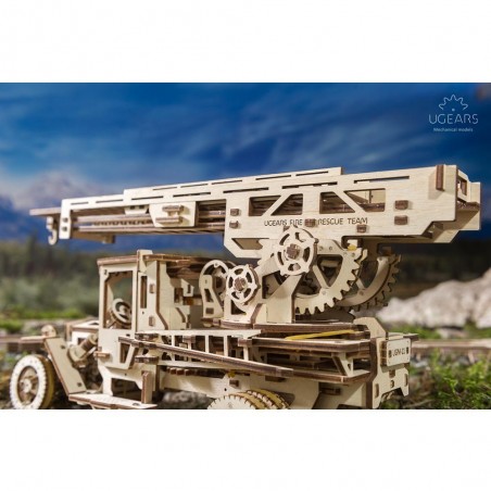 Ugears 3D mechanické puzzle Truck UGM-11 s požárním žebříkem 537 dílů