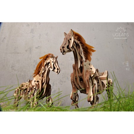 Ugears Dřevěná stavebnice 3D mechanické puzzle Kůň