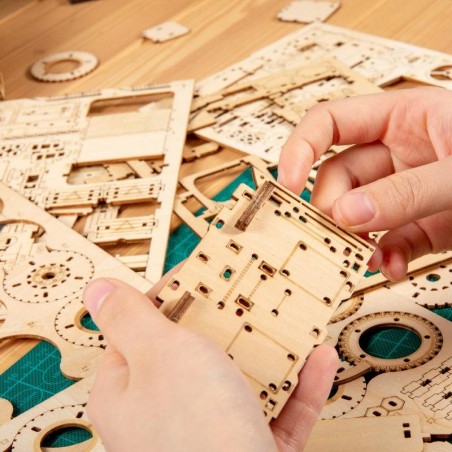 RoboTime dřevěné 3D puzzle Parní lokomotiva RoboTime dřevěné 3D puzzle Parní lokomotiva