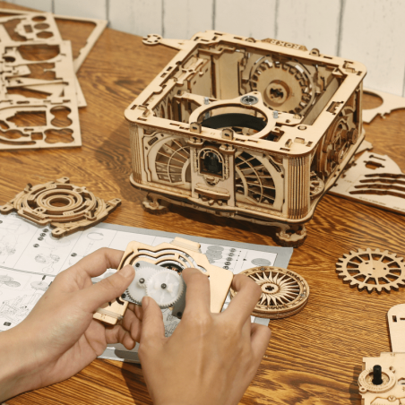 RoboTime 3D dřevěné mechanické puzzle Gramofon