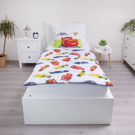 Jerry Fabrics Dětské povlečení do postýlky Cars Champion baby 100x135, 40x60 cm Jerry Fabrics Dětské povlečení do postýlky Cars Champion baby 100x135, 40x60 cm