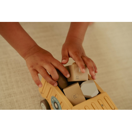 Little Dutch Dřevěný náklaďák se sklápěčkou