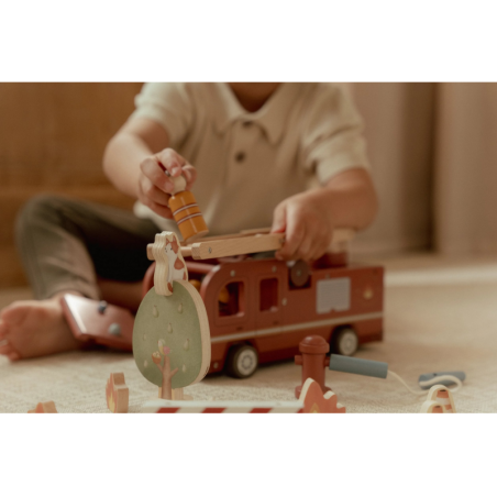 Little Dutch Dřevěný hasičský náklaďák