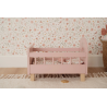 Little Dutch Dřevěná postýlka pro panenky s peřinkou Pink