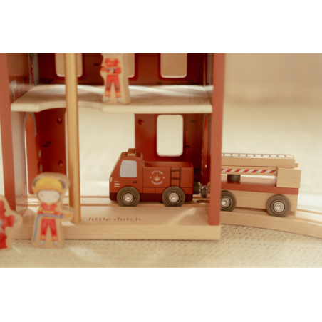 Little Dutch Dřevěná Hasičská stanice
