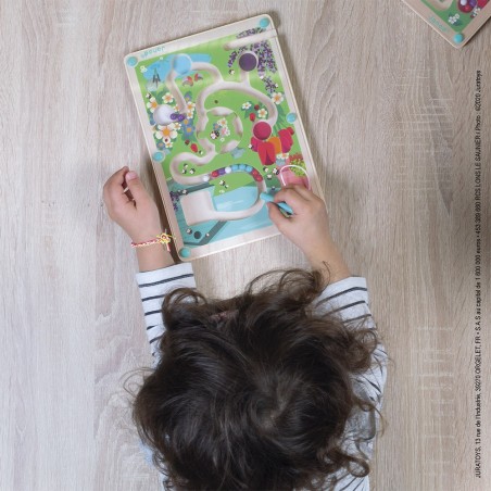 Janod Magnetický labyrint s perem Život v úlu