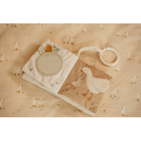 Little Dutch Závěsná textilní knížka s aktivitami Newborn Naturals