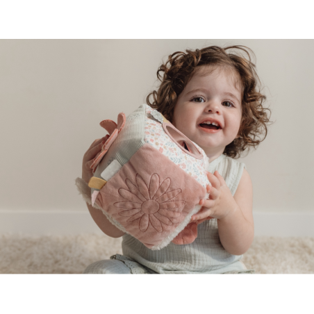 Little Dutch Kostka textilní s aktivitami králíček Miffy Lucky Blossom