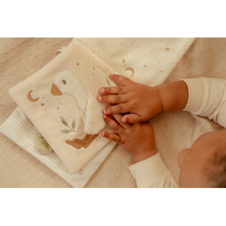 Little Dutch Textilní knížka s aktivitami Newborn Naturals