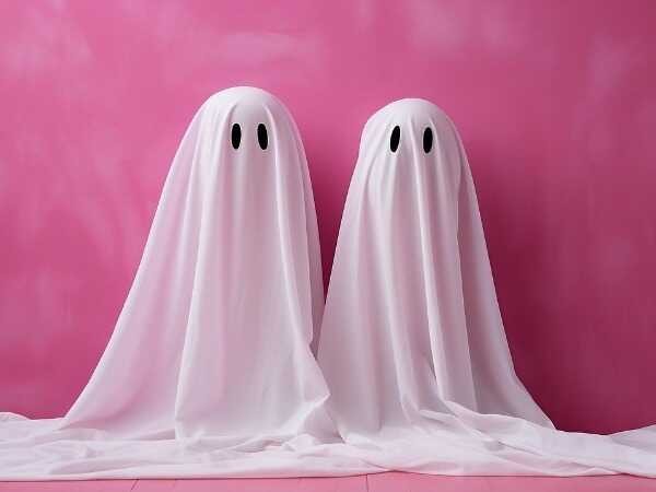 Jednoduché halloweenské kostýmy pro děti z domácích věcí