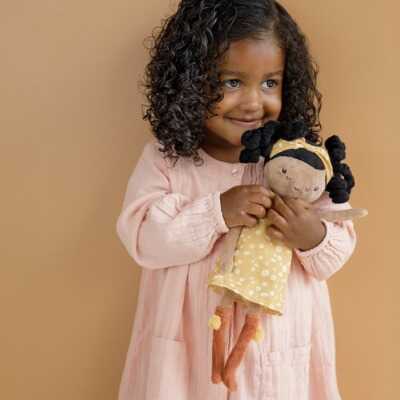 Panenka Little Dutch – textilní hračka