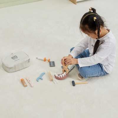 Fantazijní hra dětí doma bez obrazovek